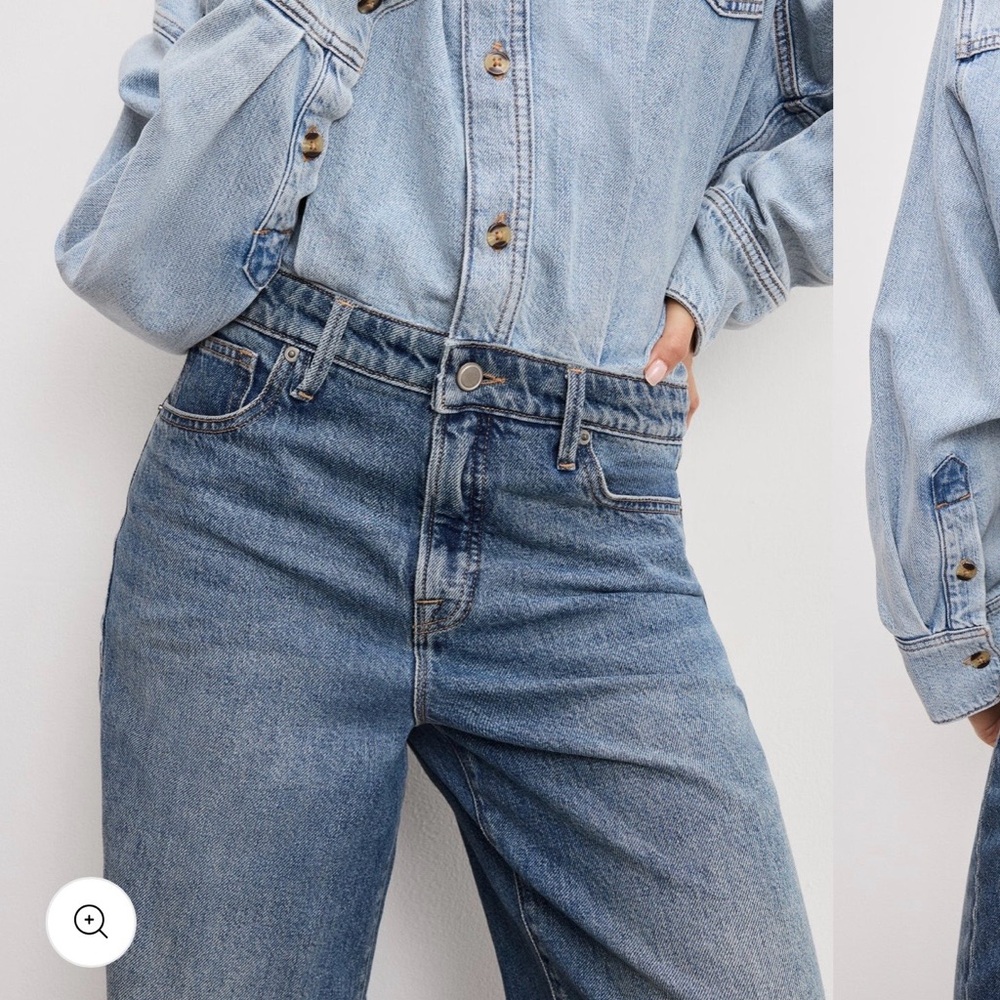 Good American Light Blue Flare Jeans - Picture 2 of 9